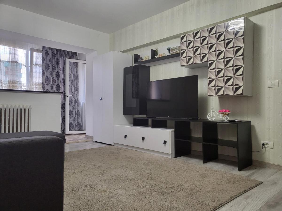 Apartament Cu 3 Camere Chiar In Inima Capitalei Bukarest Exterior foto
